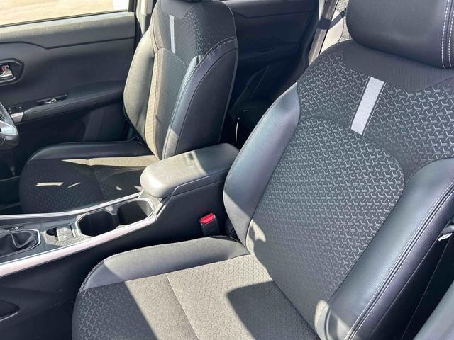 ロッキープレミアムＧ９インチディスプレイオーディオ　連動ドラレコＦＲ　バックカメラ　コーナーセンサー　シートヒーター　オートライト　ＬＥＤヘッドライト　キーフリーシステム　プッシュボタンスタート　衝突回避支援システム（鹿児島県）の中古車