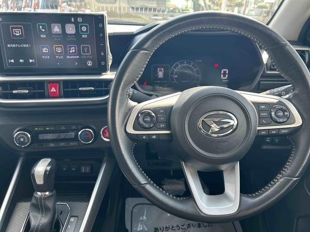 ロッキープレミアムＧ９インチディスプレイオーディオ　連動ドラレコＦＲ　バックカメラ　コーナーセンサー　シートヒーター　オートライト　ＬＥＤヘッドライト　キーフリーシステム　プッシュボタンスタート　衝突回避支援システム（鹿児島県）の中古車