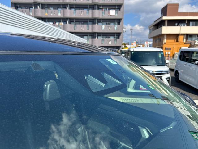 ロッキープレミアムＧ９インチディスプレイオーディオ　連動ドラレコＦＲ　バックカメラ　コーナーセンサー　シートヒーター　オートライト　ＬＥＤヘッドライト　キーフリーシステム　プッシュボタンスタート　衝突回避支援システム（鹿児島県）の中古車