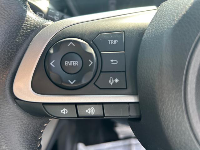 ロッキープレミアムＧ９インチディスプレイオーディオ　連動ドラレコＦＲ　バックカメラ　コーナーセンサー　シートヒーター　オートライト　ＬＥＤヘッドライト　キーフリーシステム　プッシュボタンスタート　衝突回避支援システム（鹿児島県）の中古車