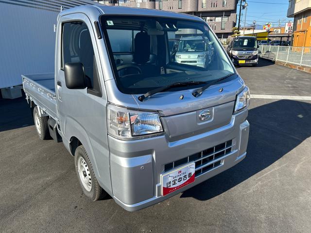 ハイゼットトラックスタンダード５ＭＴ車　切替式４ＷＤ　オートマチックハイビーム　誤発進抑制機能　車線逸脱警報　パワステ　ＡＢＳ（鹿児島県）の中古車