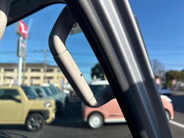 ハイゼットトラックスタンダード５ＭＴ車　切替式４ＷＤ　オートマチックハイビーム　誤発進抑制機能　車線逸脱警報　パワステ　ＡＢＳ（鹿児島県）の中古車