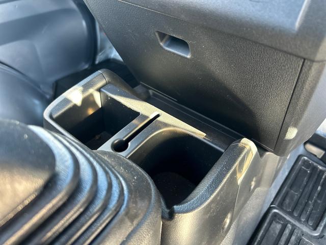 ハイゼットトラックスタンダード５ＭＴ車　切替式４ＷＤ　オートマチックハイビーム　誤発進抑制機能　車線逸脱警報　パワステ　ＡＢＳ（鹿児島県）の中古車