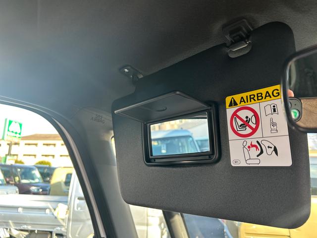 タントカスタムＸインパネシフト　プッシュスタートスイッチ　電子カードキー　電動パーキングブレーキ　カーナビ　バックモニター　ＡＴハイビーム　ＡＢＳ付　両側パワースライドドア　アルミホイール　衝突被害軽減システム（鹿児島県）の中古車