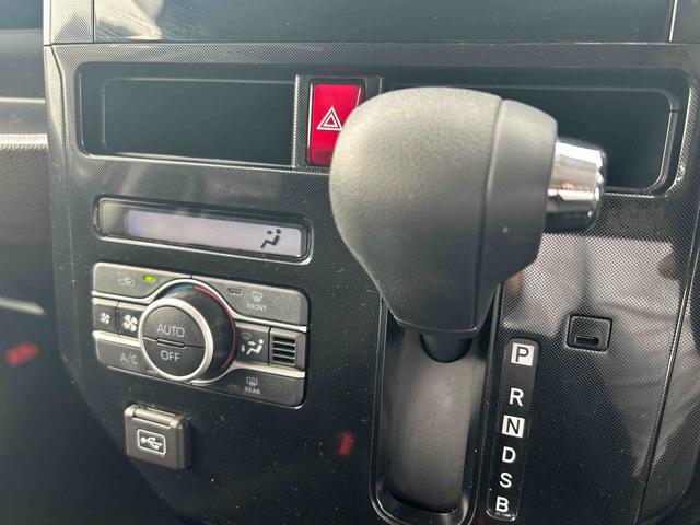 トールシートリフト　Ｇ助手席シートリフト　純正カーナビ　ドライブレコーダー　パノラマモニター　ＥＴＣ　両側電動スライドドア　コーナーセンサー　ＬＥＤヘッドライト　オートライト　プッシュボタンスタート　衝突回避支援システム（鹿児島県）の中古車