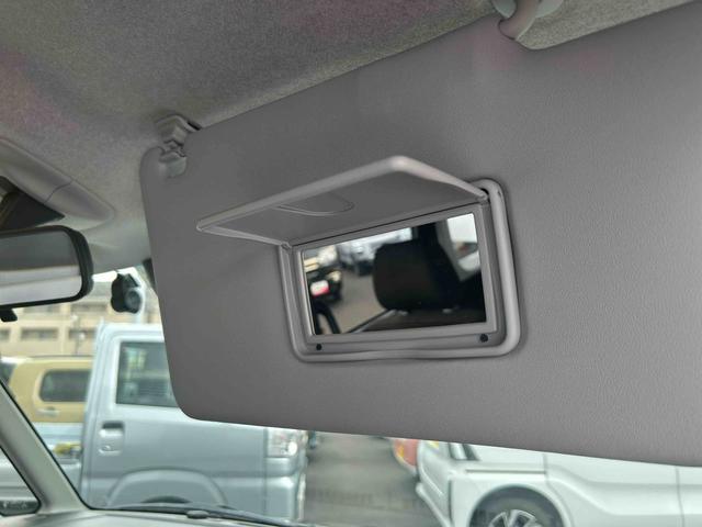 トールシートリフト　Ｇ助手席シートリフト　純正カーナビ　ドライブレコーダー　パノラマモニター　ＥＴＣ　両側電動スライドドア　コーナーセンサー　ＬＥＤヘッドライト　オートライト　プッシュボタンスタート　衝突回避支援システム（鹿児島県）の中古車