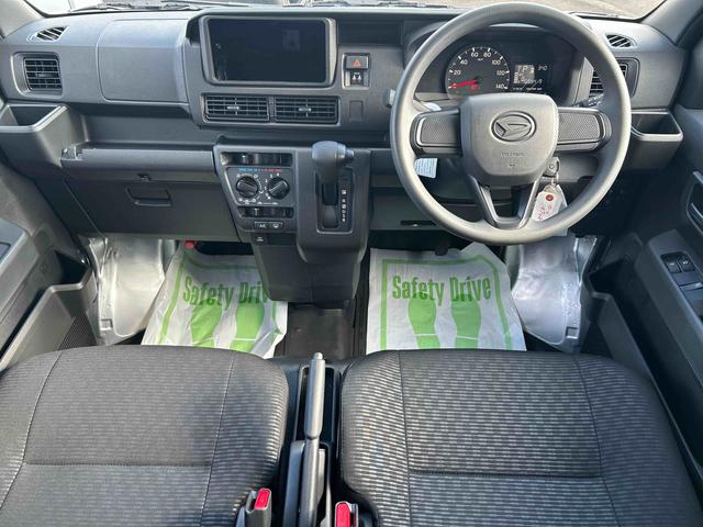 ハイゼットカーゴＤＸインパネシフト　オーディオレス　コーナーセンサー　キーレスエントリー　リアスモークガラス　衝突回避支援システム　ＡＢＳ　横滑り防止装置（鹿児島県）の中古車