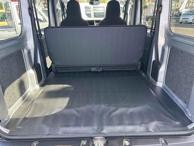 ハイゼットカーゴＤＸインパネシフト　オーディオレス　コーナーセンサー　キーレスエントリー　リアスモークガラス　衝突回避支援システム　ＡＢＳ　横滑り防止装置（鹿児島県）の中古車