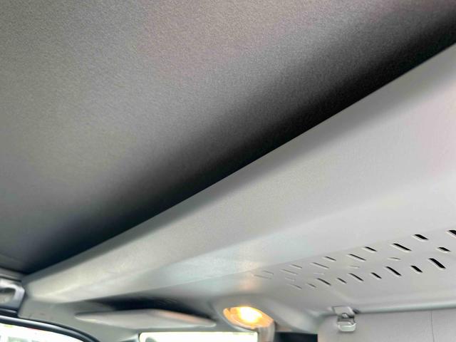 ハイゼットカーゴＤＸインパネシフト　オーディオレス　コーナーセンサー　キーレスエントリー　リアスモークガラス　衝突回避支援システム　ＡＢＳ　横滑り防止装置（鹿児島県）の中古車