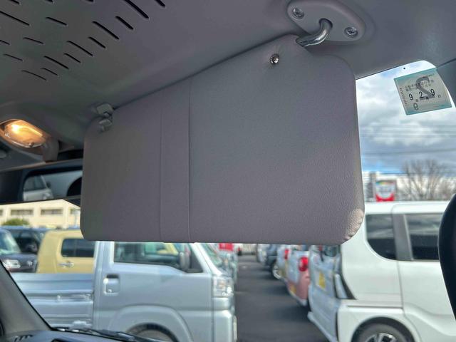 ハイゼットカーゴＤＸインパネシフト　オーディオレス　コーナーセンサー　キーレスエントリー　リアスモークガラス　衝突回避支援システム　ＡＢＳ　横滑り防止装置（鹿児島県）の中古車