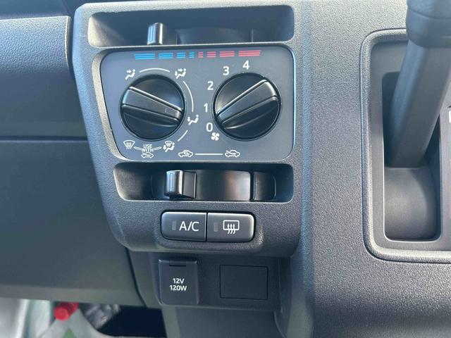 ハイゼットカーゴＤＸインパネシフト　オーディオレス　コーナーセンサー　キーレスエントリー　リアスモークガラス　衝突回避支援システム　ＡＢＳ　横滑り防止装置（鹿児島県）の中古車