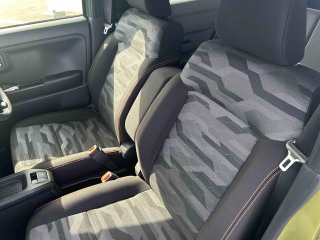 タフトＧインパネシフト　プッシュスタートスイッチ　電子カードキー　電動パーキングブレーキ　車線逸脱防止　運転席助手席エアバッグ　オートマチックハイビーム　ムーンルーフ　アルミ　ＡＢＳ（鹿児島県）の中古車