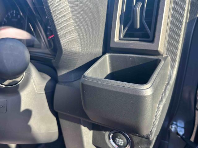 タフトG クロムベンチャーインパネシフト プッシュスタートスイッチ 電子カードキー 電動パーキングブレーキ カーナビ バックモニター アルミホイール パノラマガラスルーフ レーンキープアシスト 誤発進抑制装置 オートハイビーム(鹿児島県)の中古車