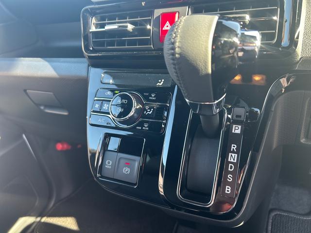 タントカスタムＲＳターボ　インパネシフト　プッシュスタートスイッチ　電子カードキー　電動パーキングブレーキ　カーナビ　バックモニター　衝突回避支援　車線逸脱防止　アルミホイール（鹿児島県）の中古車