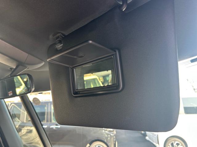 タントカスタムＲＳターボ　インパネシフト　プッシュスタートスイッチ　電子カードキー　電動パーキングブレーキ　カーナビ　バックモニター　衝突回避支援　車線逸脱防止　アルミホイール（鹿児島県）の中古車