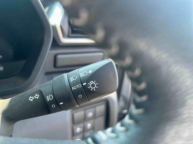 ロッキープレミアム９インチカーナビ　バックモニター（パノラマモニター）ＥＴＣ　ナビ連動ＦＲドラレコ　全車速追従型クルーズコントロール　アルミホイール　車線逸脱警報　ＬＥＤヘッドライト　オートハイビーム　衝突低減ブレーキ（鹿児島県）の中古車