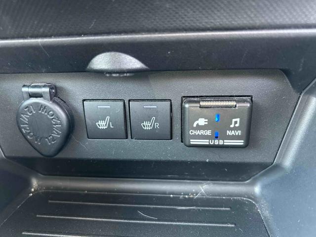 ロッキープレミアム９インチカーナビ　バックモニター（パノラマモニター）ＥＴＣ　ナビ連動ＦＲドラレコ　全車速追従型クルーズコントロール　アルミホイール　車線逸脱警報　ＬＥＤヘッドライト　オートハイビーム　衝突低減ブレーキ（鹿児島県）の中古車