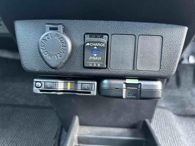 ミライースＸ　ＳＡIIIインパネシフト　カーナビ　ＥＴＣ　ドラレコ　衝突軽減ブレーキ搭載車　Ｗエアバック　車線逸脱警告　オートハイビーム　ＡＢＳ（鹿児島県）の中古車