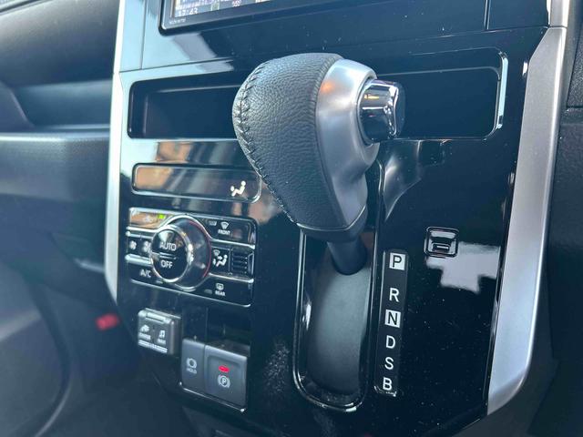 トールカスタムＧ純正カーナビ＆ナビ連動ドラレコ　バックモニター　両側電動スライドドア　カーテンシールド＆サイドエアバック　コーナーセンサー　シートヒーター　ＬＥＤヘッドライト　オートライト　プッシュボタンスタート（鹿児島県）の中古車