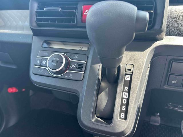 タントＸ９インチ純正カーナビ＆ナビ連動ドラレコ　パノラマモニター　ＥＴＣ　片側電動スライドドア　コーナーセンサー　シートヒーター　ＬＥＤヘッドライト　オートライト　プッシュボタンスタート　衝突回避支援システム（鹿児島県）の中古車