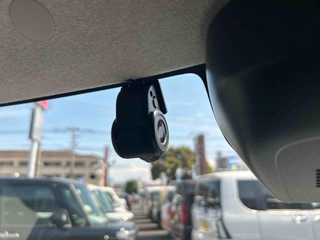 タントＸ９インチ純正カーナビ＆ナビ連動ドラレコ　パノラマモニター　ＥＴＣ　片側電動スライドドア　コーナーセンサー　シートヒーター　ＬＥＤヘッドライト　オートライト　プッシュボタンスタート　衝突回避支援システム（鹿児島県）の中古車