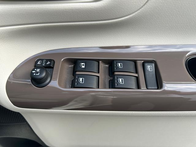 ムーヴキャンバスGメイクアップリミテッド SAIII7インチ純正カーナビ&ナビ連動ドラレコ パノラマモニター 両側電動スライドドア LEDヘッドライト&フォグランプ オートライト プッシュボタンスタート 電動格納ドアミラー 衝突回避支援システム(鹿児島県)の中古車