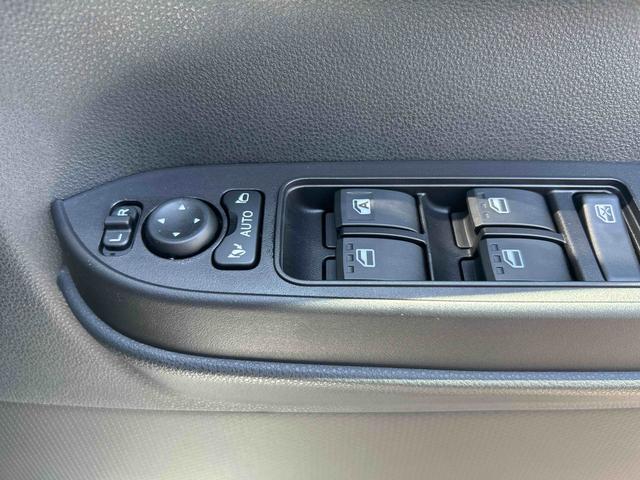 タントカスタムＸインパネシフト　プッシュスタートスイッチ　電子カードキー　電動パーキングブレーキ　両側電動スライドドア　カーナビ　バックモニター　ト　レーンアシスト　オートマチックハイビーム　ＡＢＳ付（鹿児島県）の中古車
