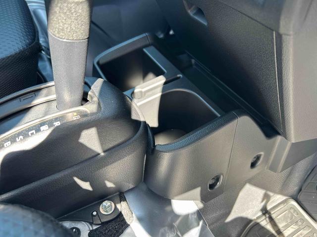 ハイゼットトラックスタンダード　農用スペシャルフロアＣＶＴ　切り替え４ＷＤ　衝突被害軽減システム　デュアルエアバック　レーンキープアシスト　オートハイビーム　ＡＢＳ　パワーステアリング（鹿児島県）の中古車