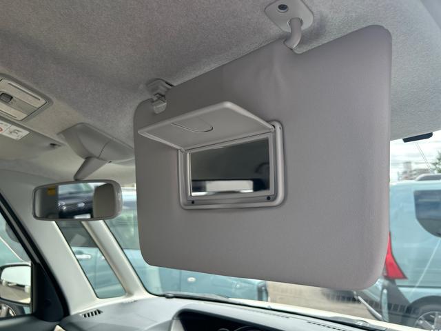ムーヴキャンバスＧメイクアップ　ＳＡII社外カーナビ　パノラマモニター　ＥＴＣ車載器　両側電動スライドドア　プッシュボタンスタート　ＬＥＤヘッドライト　オートライト　ベンチシート　運転席シートリフト　シートヒーター　衝突回避支援システム（鹿児島県）の中古車