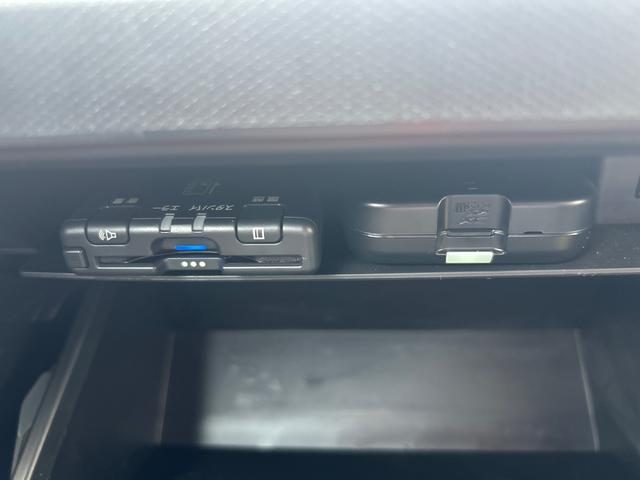 タフトＧ　クロムベンチャー７インチ純正カーナビ＆ナビ連動ＦＲドラレコ　バックカメラ　ＥＴＣ車載器　コーナーセンサー　シートヒーター　ＬＥＤヘッドライト＆フォグ　オートライト　スカイフィールトップ　衝突回避支援システム（鹿児島県）の中古車