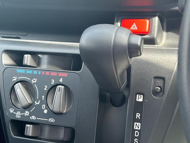 ミライースL SAIIIオーディオレス キーレスエントリーシステム オートライト オートハイビーム 安全ボディ 運転席助手席エアバッグ ABS 車線逸脱防止 踏み間違い防止アシスト コーナーセンサー(鹿児島県)の中古車