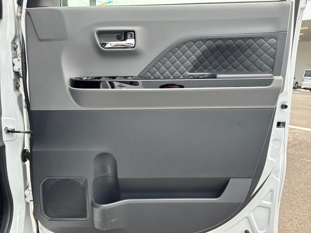 タントカスタムＲＳセレクション９インチ純正カーナビ　バックカメラ　ＥＴＣ　両側電動スライドドア　全車速追従型オートクルーズ　助手席ロングスライド機構　コーナーセンサー　ＬＥＤヘッドライト　シートヒーター　衝突回避支援システム（鹿児島県）の中古車