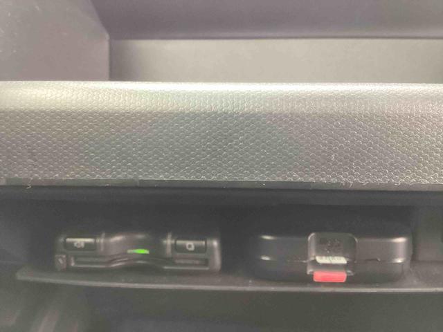 タフトGターボターボ車 インパネシフト プッシュスタートスイッチ 電子カードキー 電動パーキングブレーキ カーナビ 誤発進抑制装置 アルミホイール オートハイビーム ABS ガラスルーフ(鹿児島県)の中古車