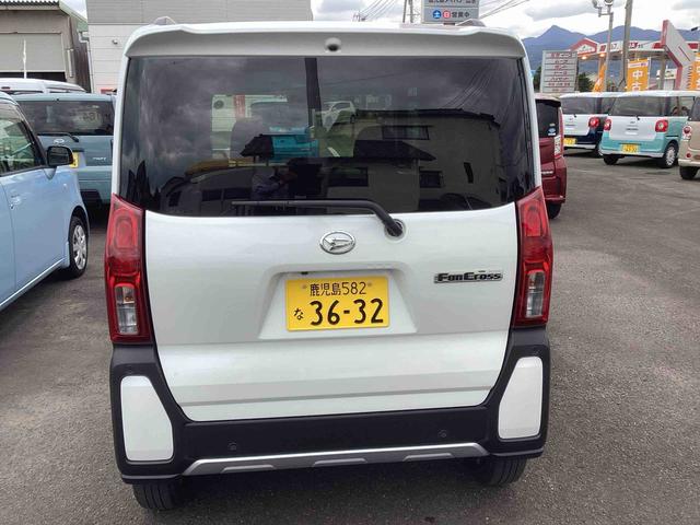 タントファンクロスインパネシフト　プッシュスタートスイッチ　電子カードキー　電動パーキングブレーキ　衝突軽減システム　両側オートドア　レーンキープアシスト　ＡＢＳ　アルミホイール（鹿児島県）の中古車