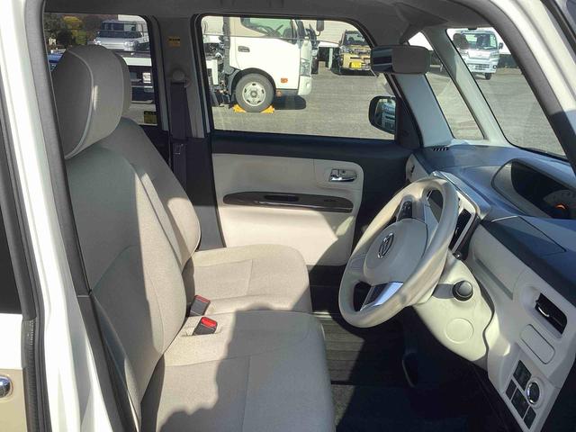 ムーヴキャンバスXメイクアップリミテッド SAIIIインパネシフト プッシュスタートスイッチ 電子カードキー 衝突被害軽減システム 車線逸脱警告 ABS 電動スライドドア オートエアコン(鹿児島県)の中古車