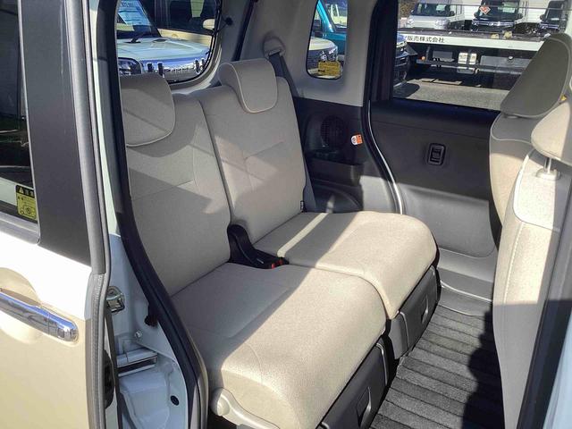 ムーヴキャンバスXメイクアップリミテッド SAIIIインパネシフト プッシュスタートスイッチ 電子カードキー 衝突被害軽減システム 車線逸脱警告 ABS 電動スライドドア オートエアコン(鹿児島県)の中古車