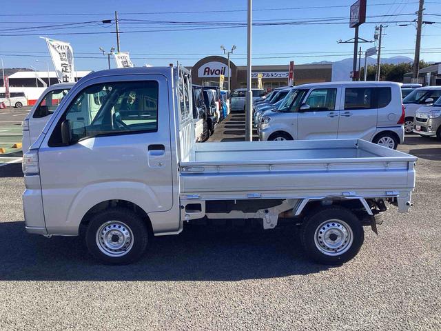 ハイゼットトラックスタンダード 農用スペシャル5MT車 切替4WD 車線逸脱警報 衝突回避支援ブレーキ機能 オートハイビーム ABS エアコン Wエアバッグ パワーステアリング(鹿児島県)の中古車