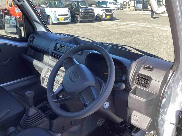 ハイゼットトラックスタンダード 農用スペシャル5MT車 切替4WD 車線逸脱警報 衝突回避支援ブレーキ機能 オートハイビーム ABS エアコン Wエアバッグ パワーステアリング(鹿児島県)の中古車