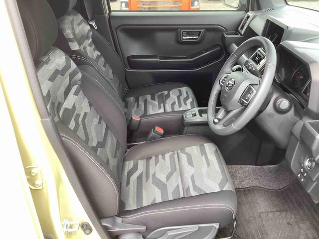 タフトG クロムベンチャーインパネシフト プッシュスタートスイッチ 電子カードキー 電動パーキングブレーキ ATハイビーム 車線逸脱警報装置 ガラスルーフ アルミホイール(鹿児島県)の中古車