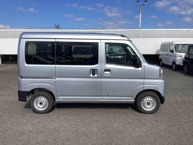 ハイゼットカーゴＤＸインパネシフト（ＣＶＴ）　運転席助手席エアバック　車線逸脱　誤発信抑制　ＡＢＳ　両側スライドドア（鹿児島県）の中古車