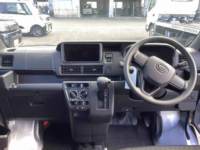 ハイゼットカーゴＤＸインパネシフト（ＣＶＴ）　運転席助手席エアバック　車線逸脱　誤発信抑制　ＡＢＳ　両側スライドドア（鹿児島県）の中古車