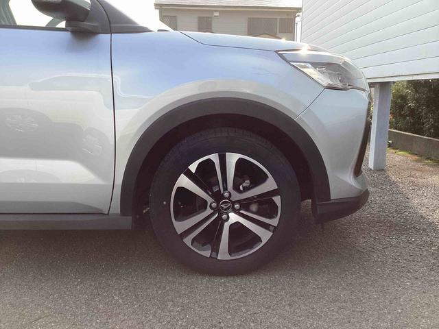 ロッキーＧフロアＣＶＴ車　プッシュスタートスイッチ　電子カードキー　カーナビ　車線逸脱警告　誤発進抑制機能　アルミホイール　ＡＢＳ（鹿児島県）の中古車