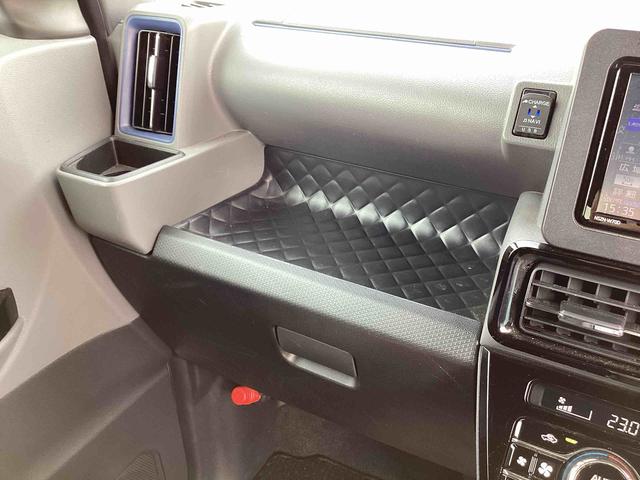 タントカスタムＸインパネシフト　プッシュスタートスイッチ　電子カードキー　カーナビ　ドラレコ　ＥＴＣ　衝突軽減Ｂ　車線逸脱警報装置　ＡＢＳ付　両側スライドドア（鹿児島県）の中古車