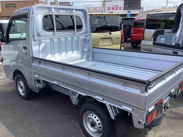 ハイゼットトラックスタンダードフロアＣＶＴ　４ＷＤ　Ｗエアバック　キーフリーシステム　衝突回避支援ブレーキ　車線逸脱警報　ＡＢＳ（鹿児島県）の中古車