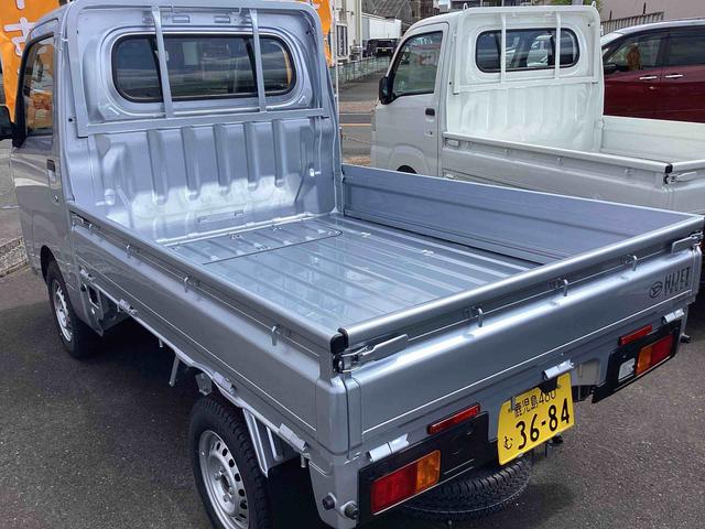 ハイゼットトラックスタンダードフロアＣＶＴ車　パートタイム４ＷＤ　マニュアルエアコン　　ＡＢＳ　パワステ　アイドリングストップ　車線逸脱警報　オートマチックハイビーム　衝突軽減ブレーキ（鹿児島県）の中古車