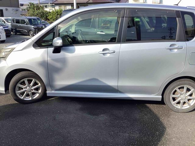 ムーヴカスタム X SAインパネシフト プッシュスタートスイッチ 電子カードキー CDプレーヤー アルミホイール エコアイドル オートエアコン(鹿児島県)の中古車