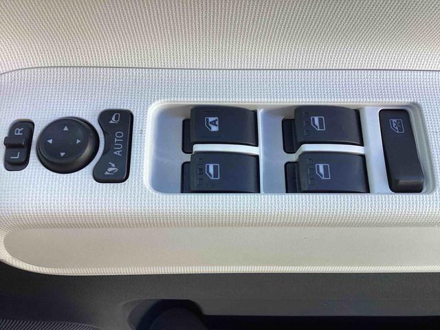 ムーヴキャンバスストライプスＧインパネシフト　プッシュスタートスイッチ　電子カードキー　電動パーキングブレーキ　車線逸脱警報　オートハイビーム　両側オートスライドドア　ＡＢＳ　エマージェンシーブレーキ（鹿児島県）の中古車