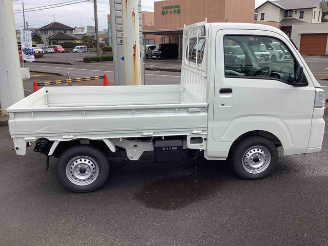 ハイゼットトラックスタンダード　農用スペシャル切り替え４ＷＤ　５ＭＴ車　車線逸脱警報装置　オートハイビーム　ダブルエアバッグ　ＡＢＳ　パワーステアリング　ブレーキサポート（鹿児島県）の中古車