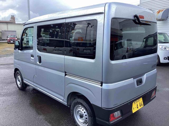 ハイゼットカーゴＤＸインパネシフト　運転席助手席エアバック　両側スライドドア　車線逸脱　衝突被害軽減システム　ＡＢＳ（鹿児島県）の中古車
