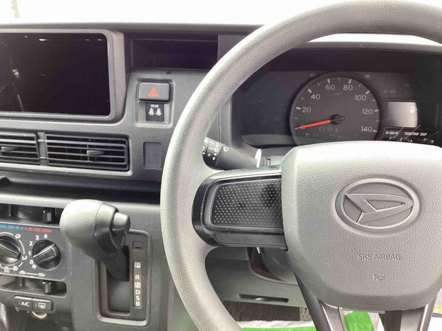 ハイゼットカーゴＤＸインパネシフト　運転席助手席エアバック　両側スライドドア　車線逸脱　衝突被害軽減システム　ＡＢＳ（鹿児島県）の中古車
